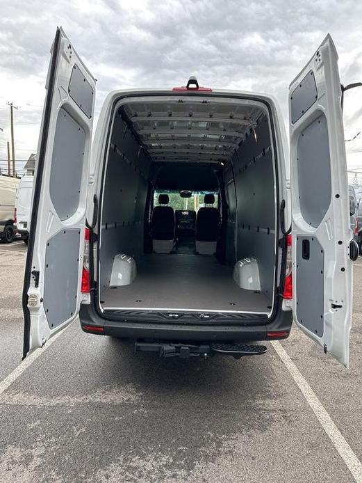 new 2024 Mercedes-Benz Sprinter 2500 car, priced at $66,751