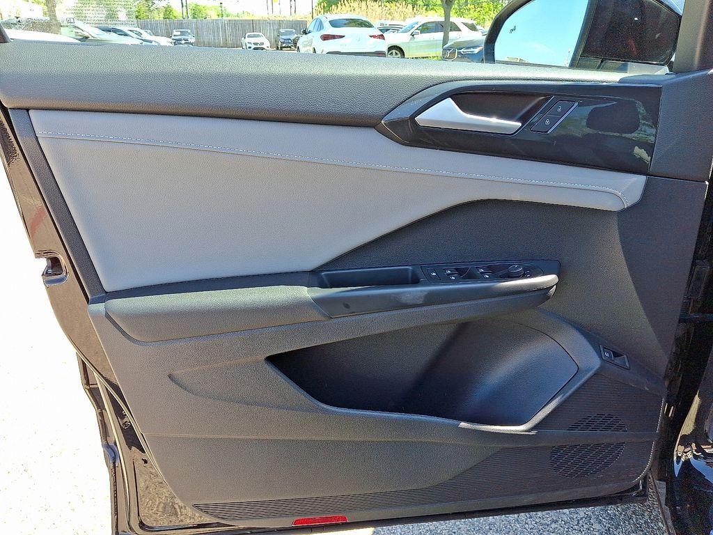 used 2022 Volkswagen Taos car, priced at $23,854