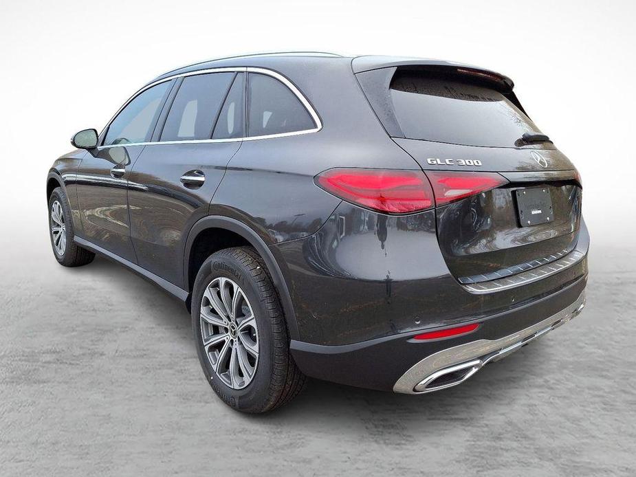 new 2025 Mercedes-Benz GLC 300 car, priced at $56,595