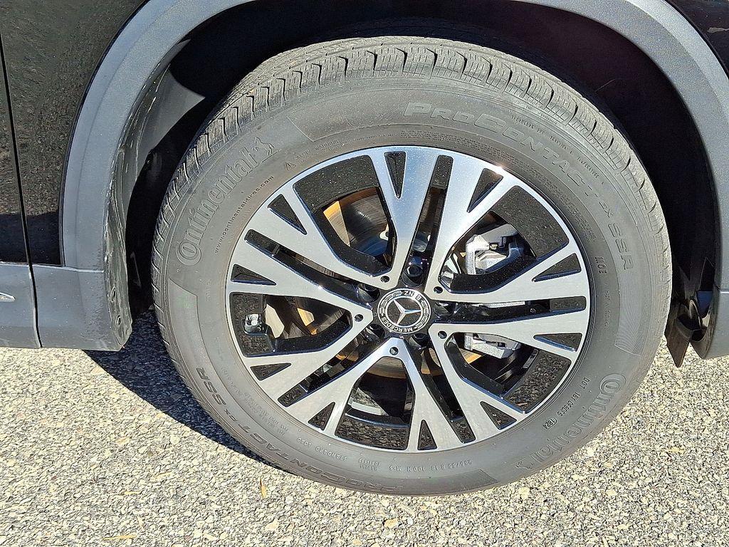 used 2025 Mercedes-Benz GLA 250 car, priced at $41,999