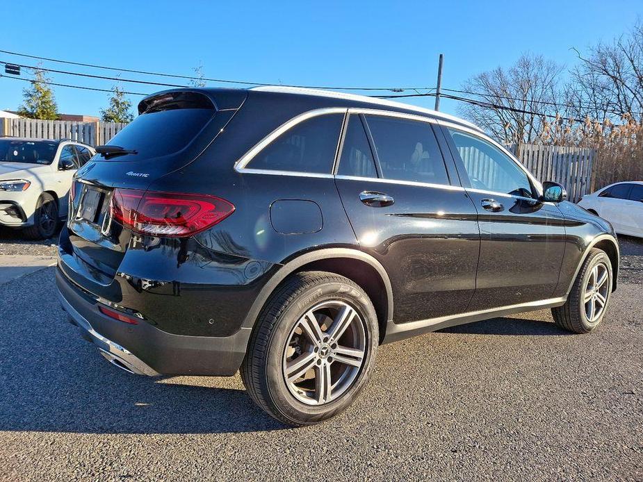 used 2022 Mercedes-Benz GLC 300 car, priced at $30,726