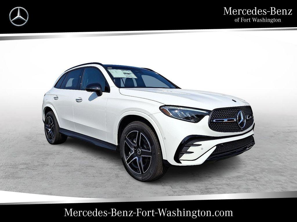 new 2025 Mercedes-Benz GLC 300 car, priced at $60,620