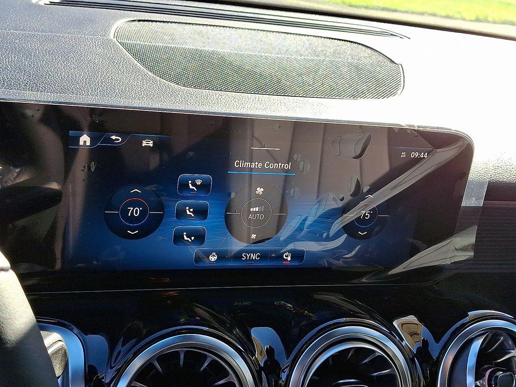 new 2026 Mercedes-Benz GLB 250 car, priced at $52,565