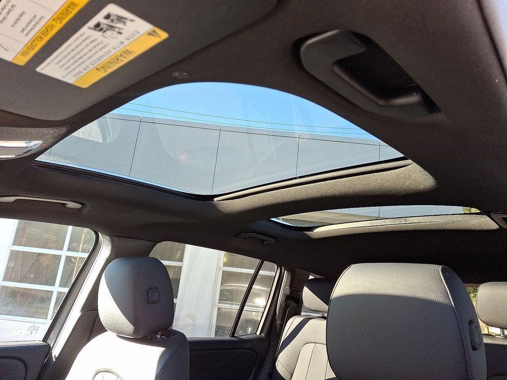 new 2026 Mercedes-Benz GLB 250 car, priced at $52,565