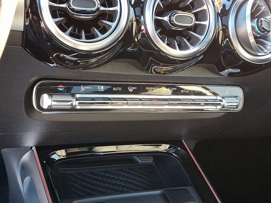 new 2026 Mercedes-Benz GLB 250 car, priced at $52,565