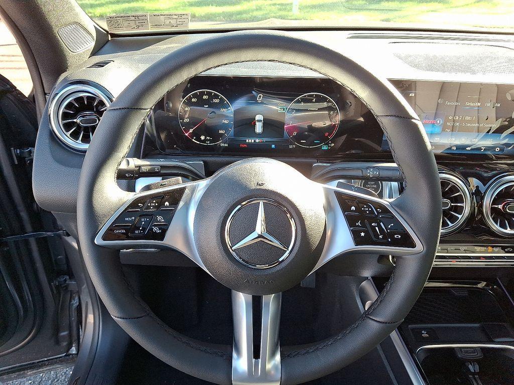 new 2026 Mercedes-Benz GLB 250 car, priced at $52,565