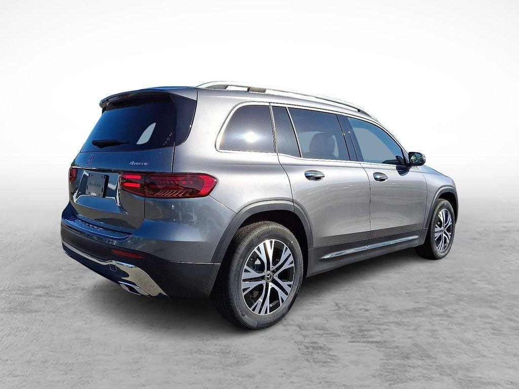new 2025 Mercedes-Benz GLB 250 car, priced at $53,540
