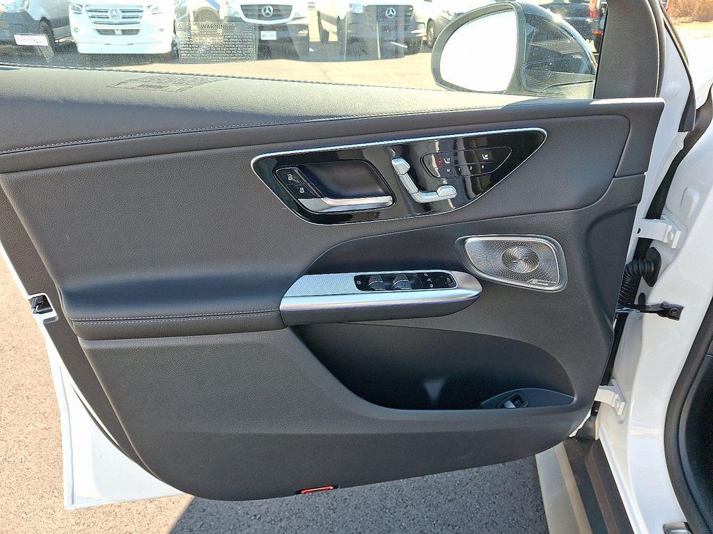 new 2026 Mercedes-Benz GLC 300 car, priced at $66,910