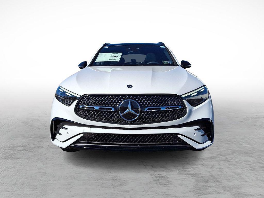 new 2026 Mercedes-Benz GLC 300 car, priced at $66,910