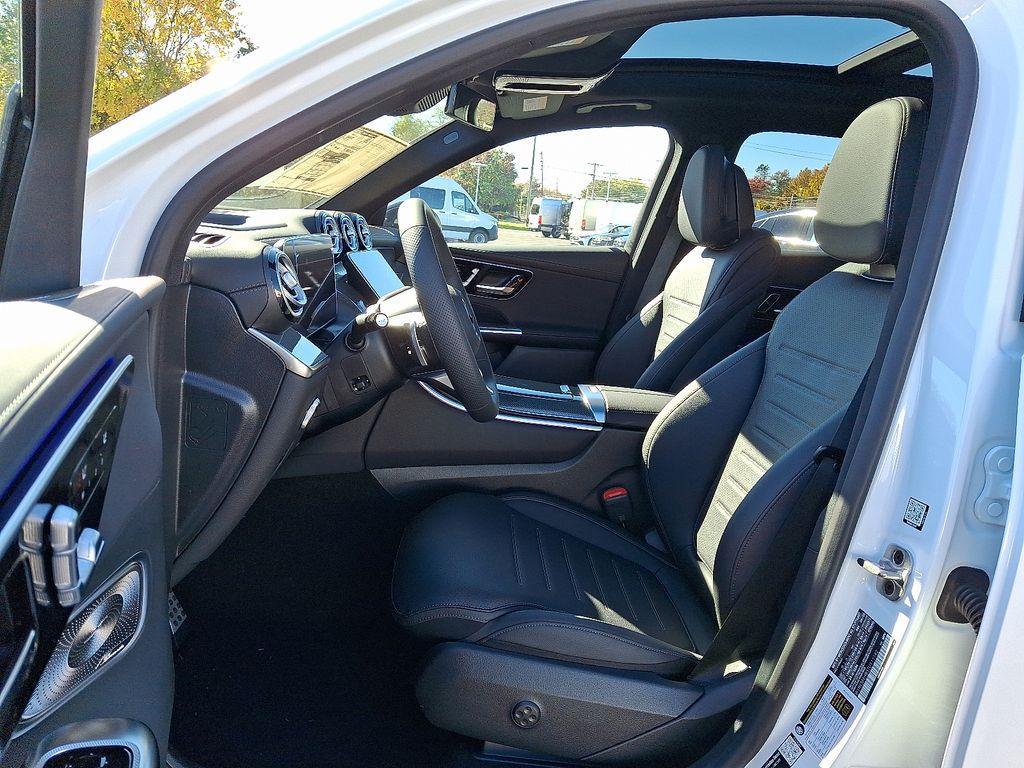new 2026 Mercedes-Benz GLC 300 car, priced at $66,910