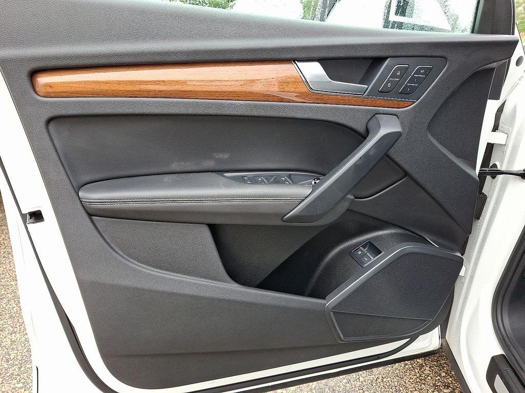 used 2021 Audi Q5 e car, priced at $27,439