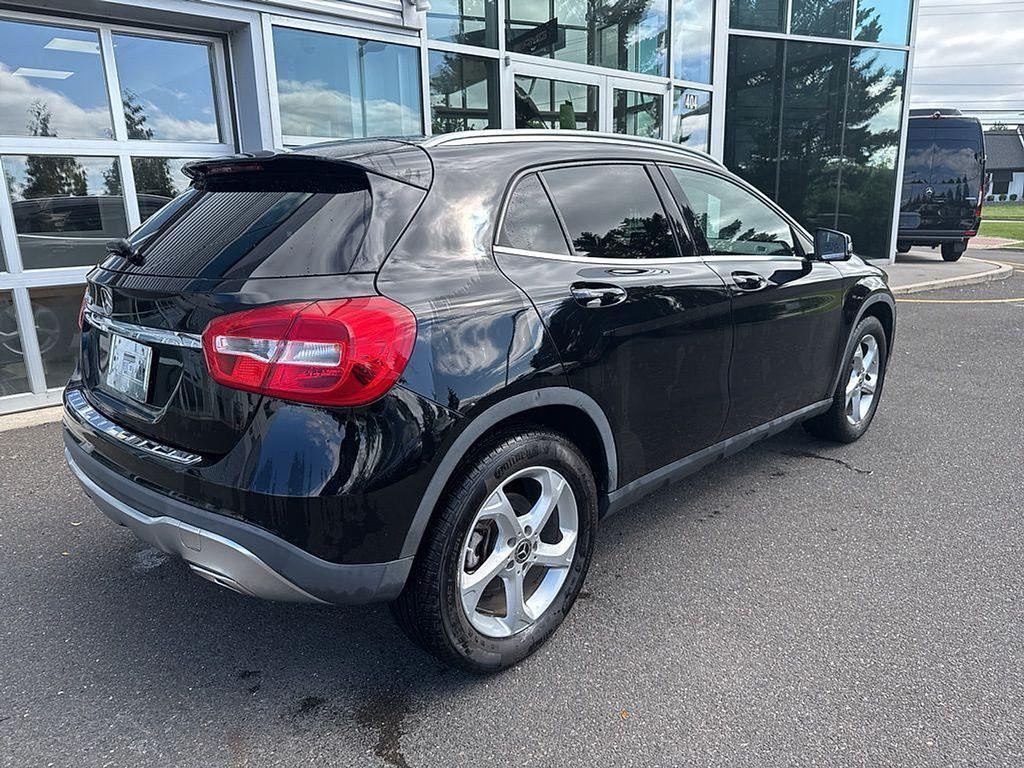 used 2020 Mercedes-Benz GLA 250 car, priced at $20,229