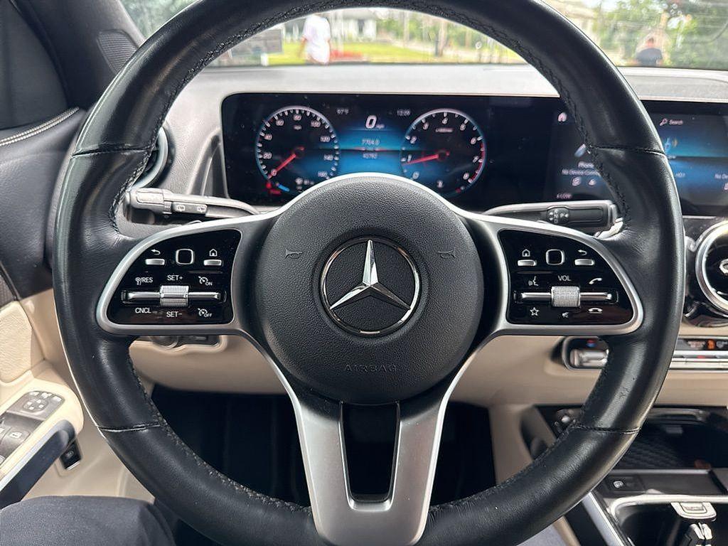used 2021 Mercedes-Benz GLB 250 car, priced at $29,920