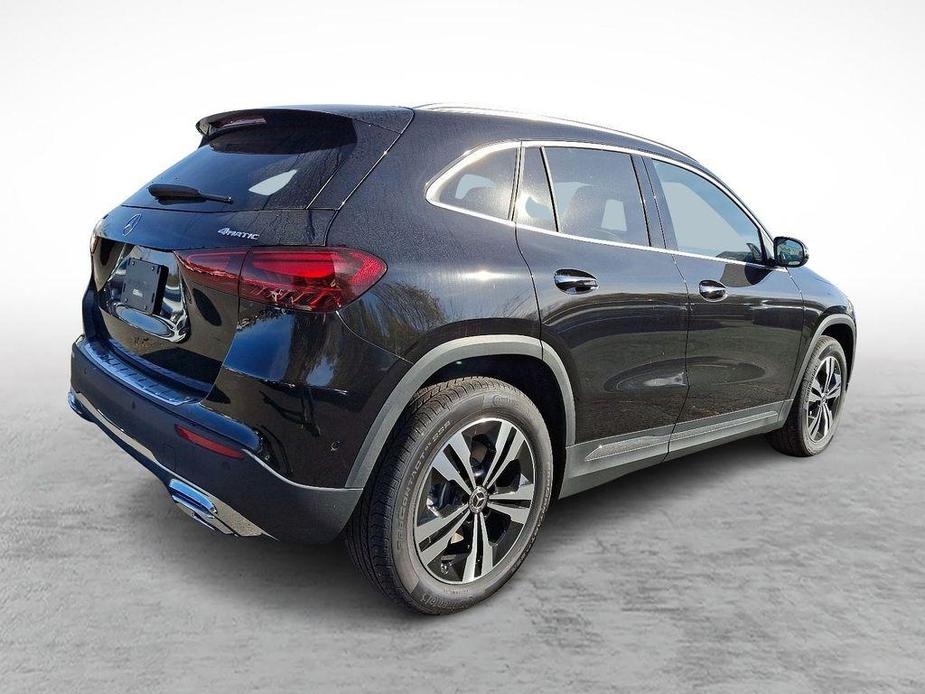 new 2025 Mercedes-Benz GLA 250 car, priced at $49,130