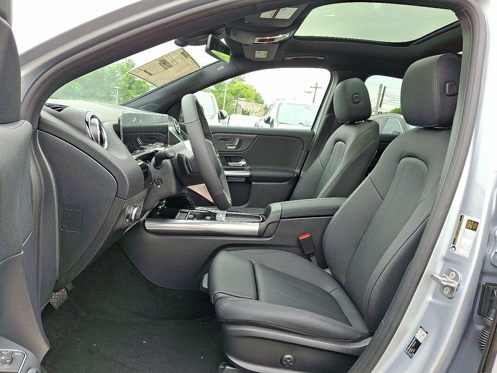 new 2026 Mercedes-Benz GLA 250 car, priced at $50,395