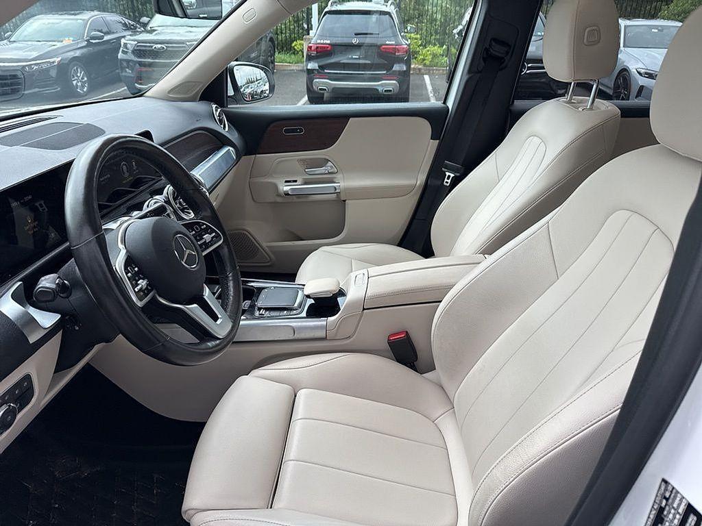 used 2022 Mercedes-Benz GLB 250 car, priced at $34,399