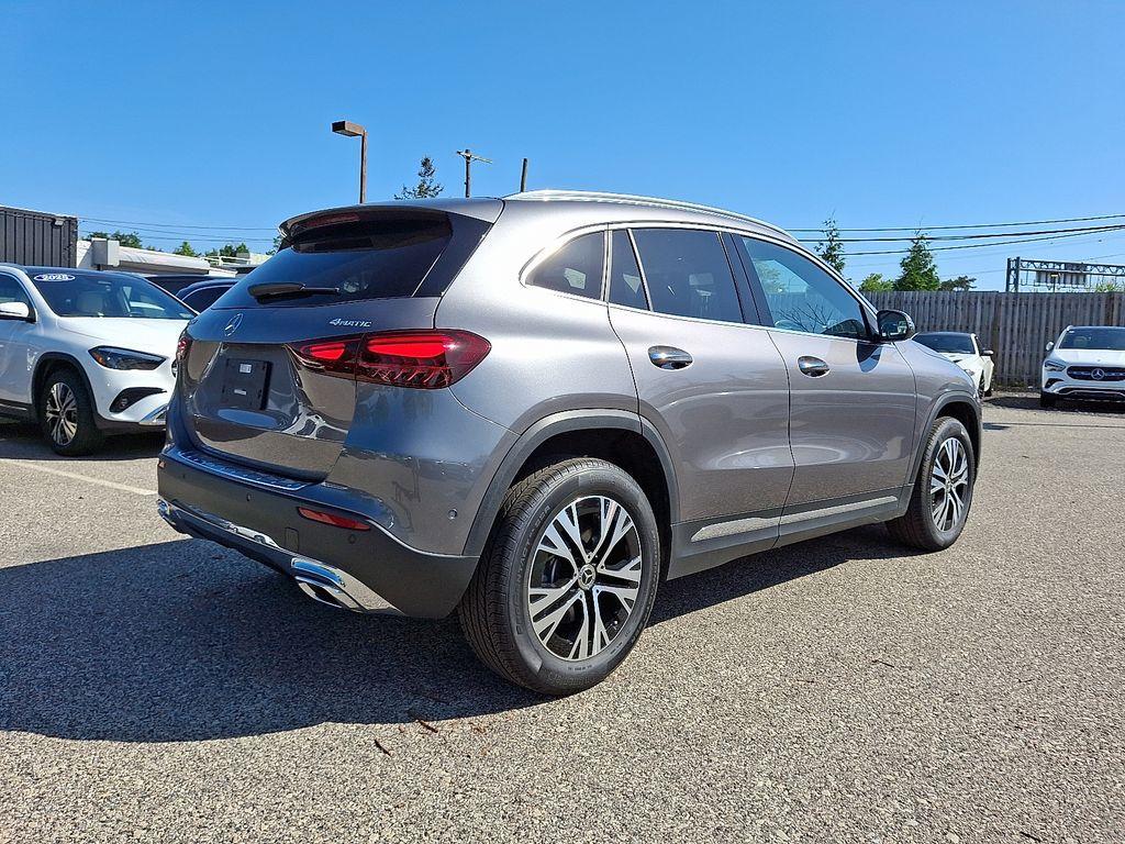 used 2025 Mercedes-Benz GLA 250 car, priced at $44,988