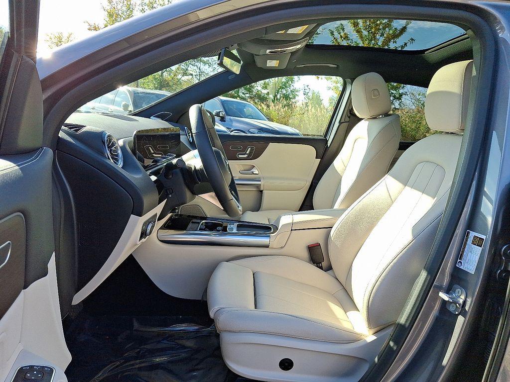 used 2025 Mercedes-Benz GLA 250 car, priced at $41,798