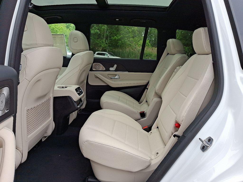 new 2025 Mercedes-Benz GLS 450 car, priced at $97,430