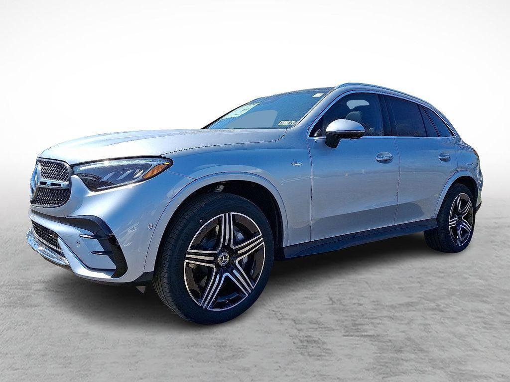 new 2025 Mercedes-Benz GLC 350e car, priced at $69,500
