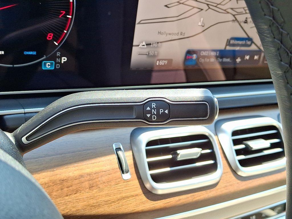 new 2025 Mercedes-Benz GLE 350 car, priced at $67,160
