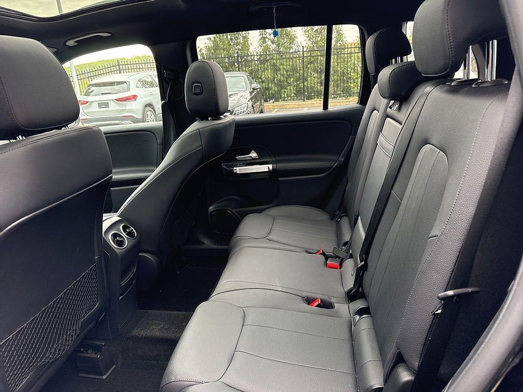 used 2023 Mercedes-Benz GLB 250 car, priced at $37,055