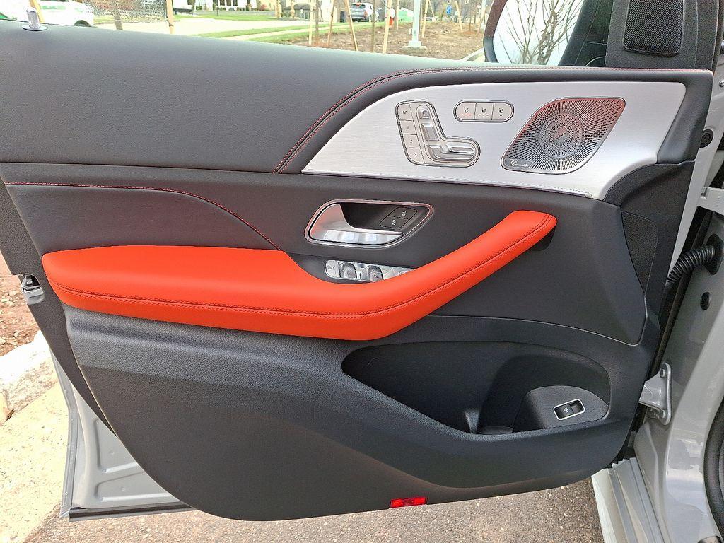 new 2026 Mercedes-Benz AMG GLE 53 car, priced at $104,405