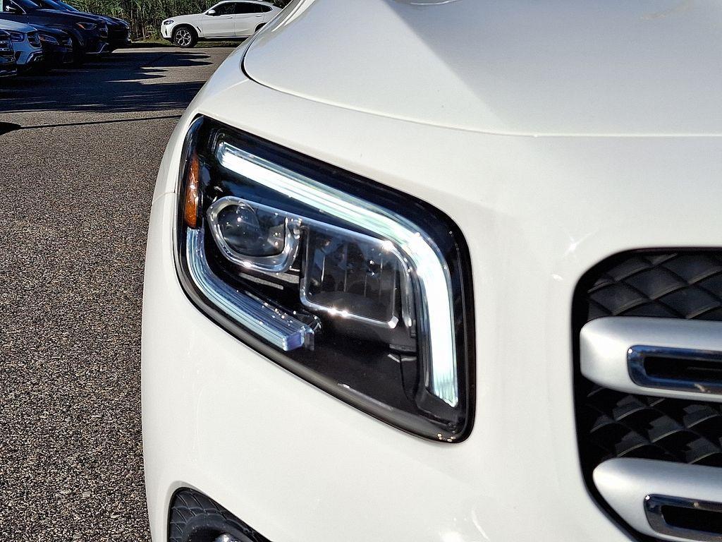 used 2021 Mercedes-Benz GLB 250 car, priced at $28,797