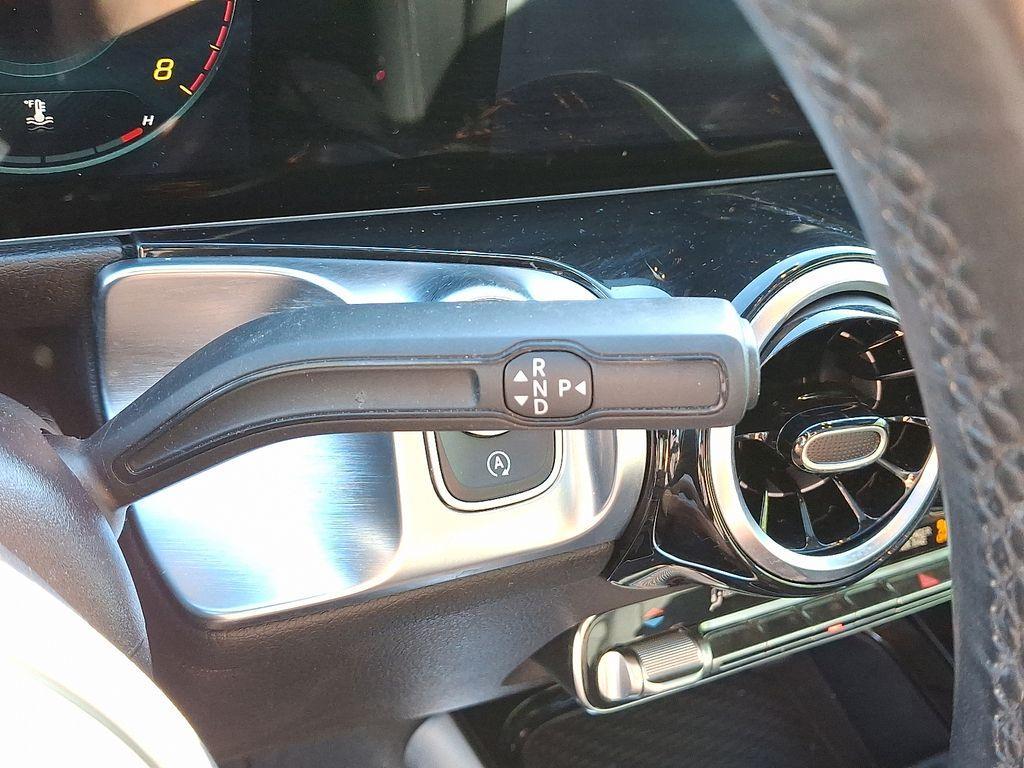 used 2021 Mercedes-Benz GLB 250 car, priced at $28,797
