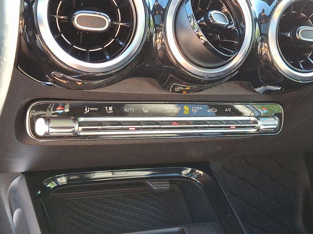 used 2021 Mercedes-Benz GLB 250 car, priced at $28,797