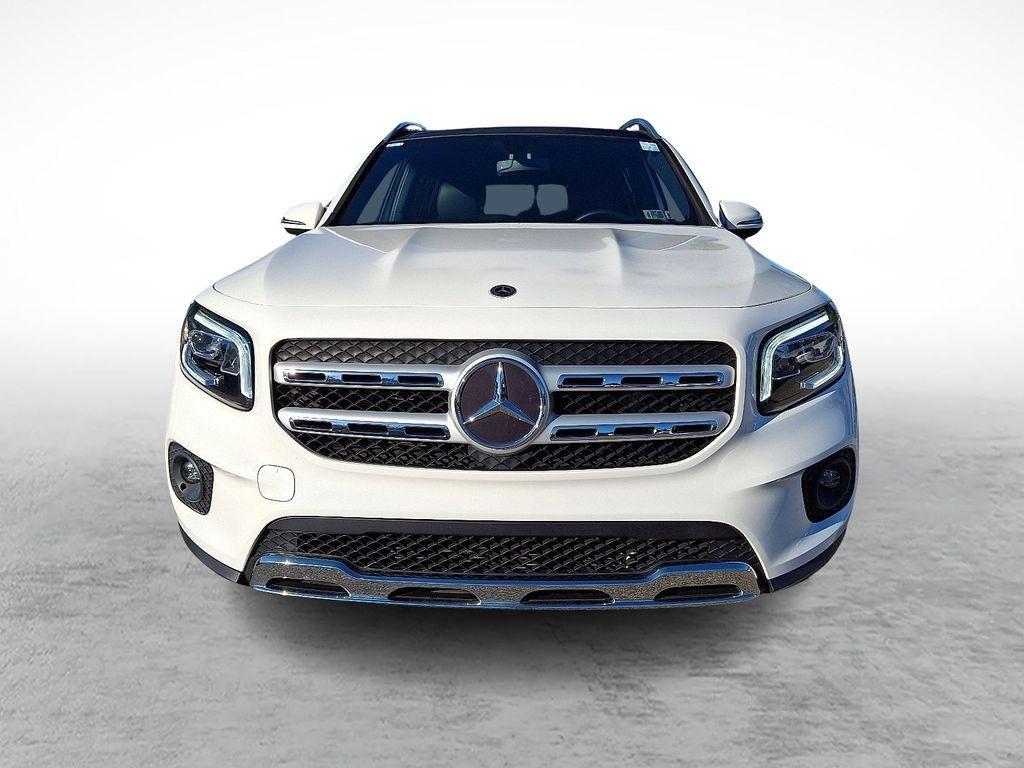 used 2021 Mercedes-Benz GLB 250 car, priced at $28,797
