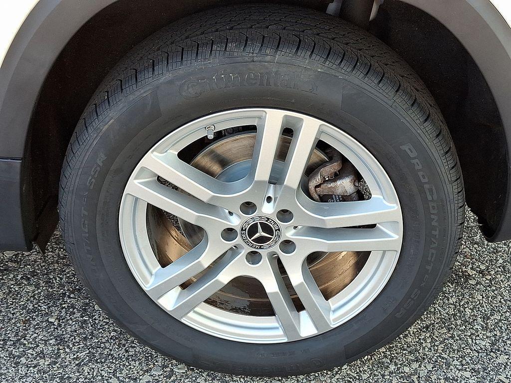 used 2021 Mercedes-Benz GLB 250 car, priced at $28,797