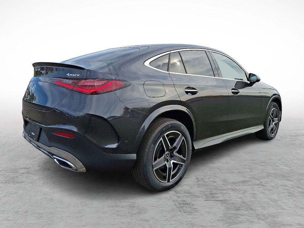 new 2025 Mercedes-Benz GLC 300 car, priced at $68,695