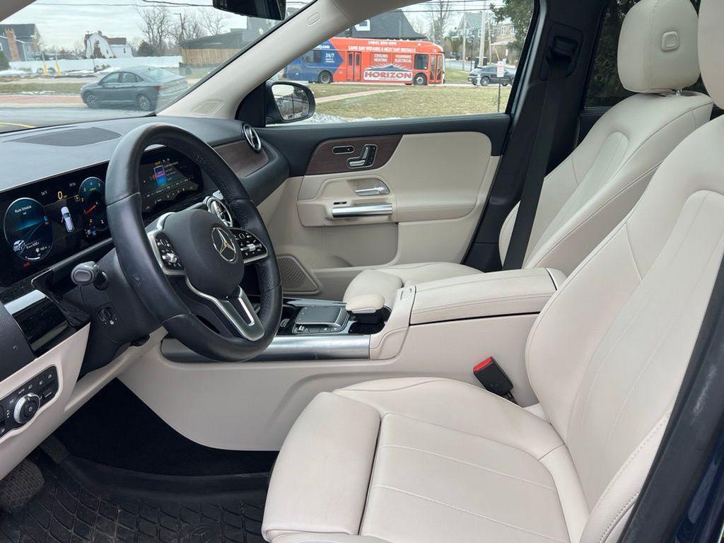 used 2022 Mercedes-Benz GLA 250 car, priced at $31,894