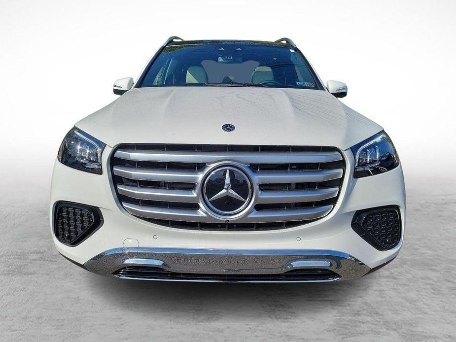 new 2025 Mercedes-Benz GLS 450 car, priced at $94,680