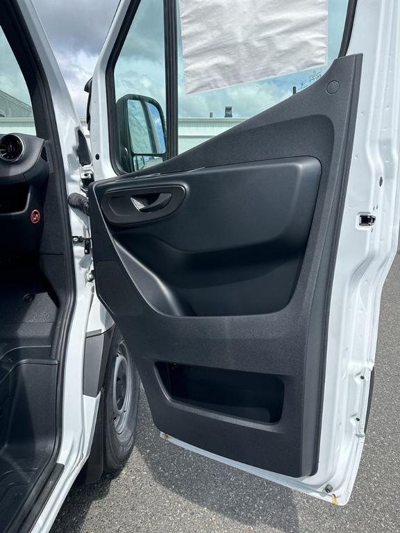 new 2024 Mercedes-Benz eSprinter 2500 car, priced at $84,547