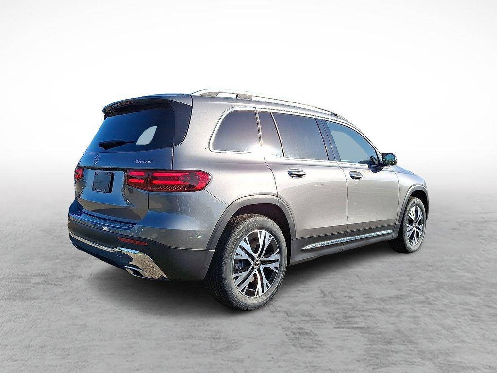 new 2025 Mercedes-Benz GLB 250 car, priced at $53,540