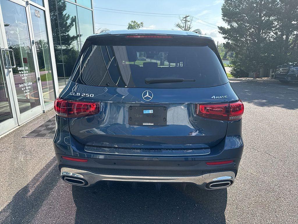 used 2021 Mercedes-Benz GLB 250 car, priced at $30,990
