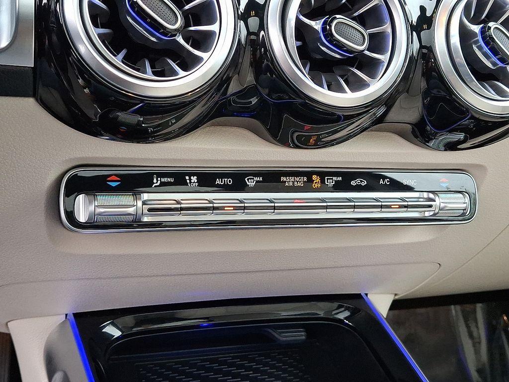 used 2025 Mercedes-Benz GLB 250 car, priced at $43,180