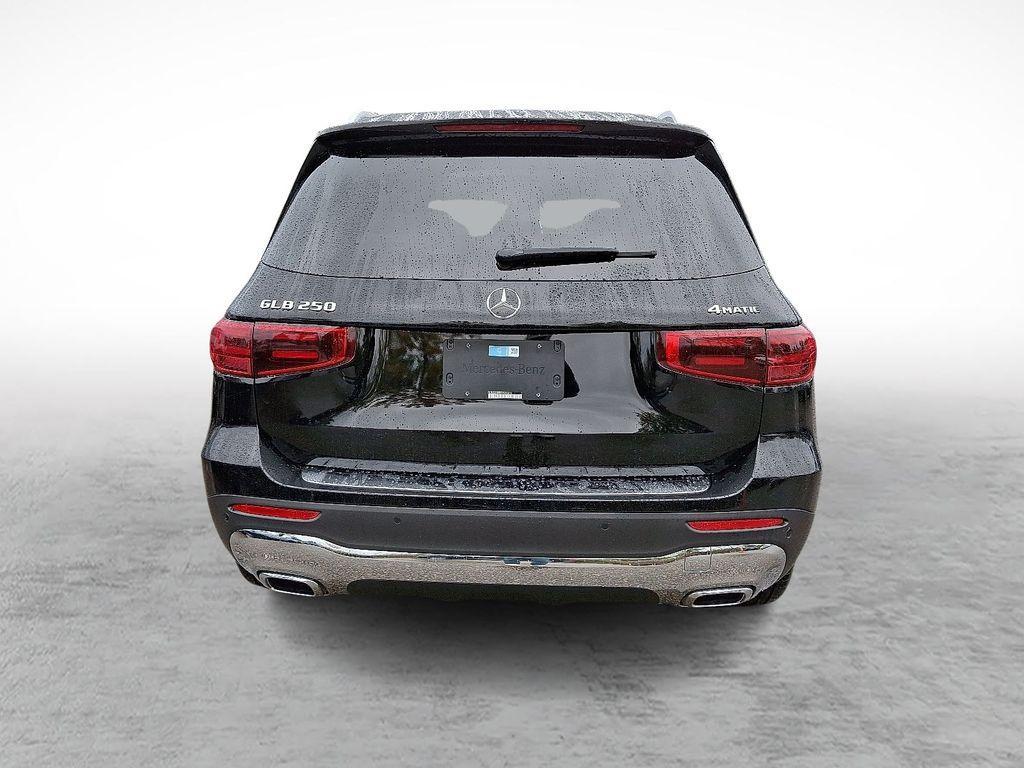 used 2025 Mercedes-Benz GLB 250 car, priced at $43,180