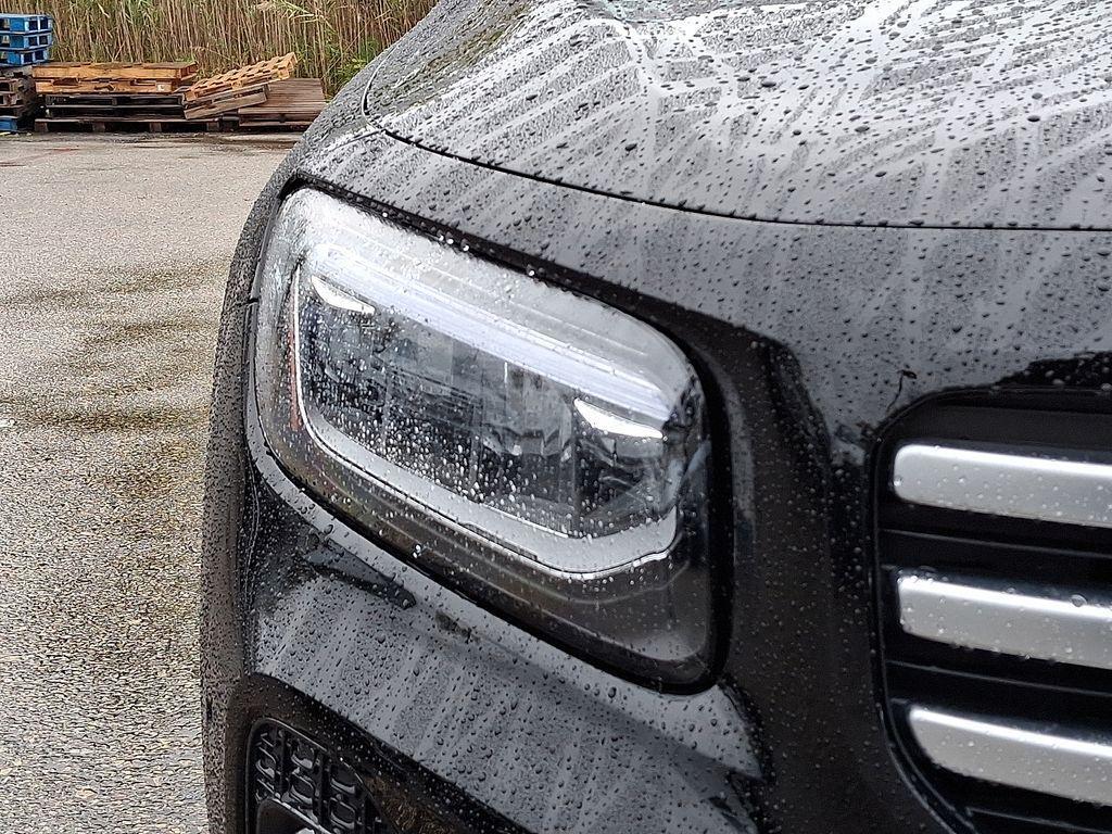 used 2025 Mercedes-Benz GLB 250 car, priced at $43,180