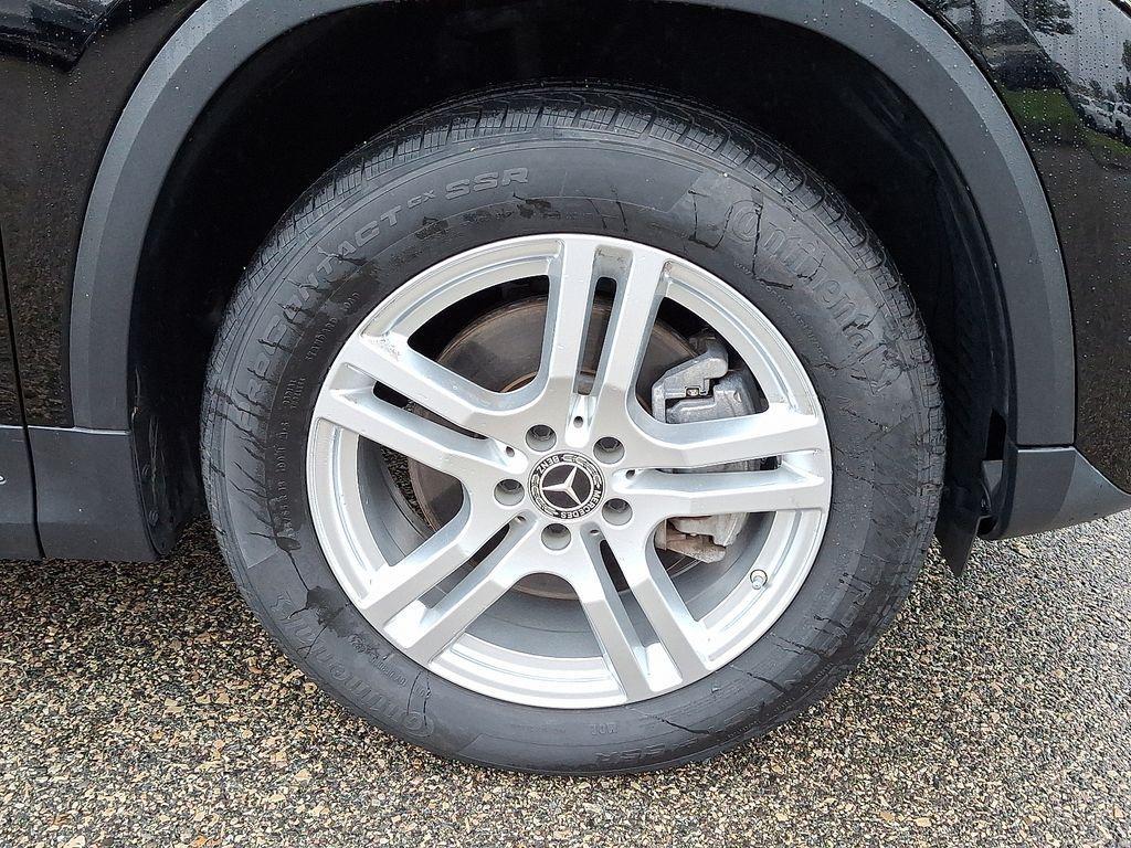 used 2021 Mercedes-Benz GLA 250 car, priced at $28,931