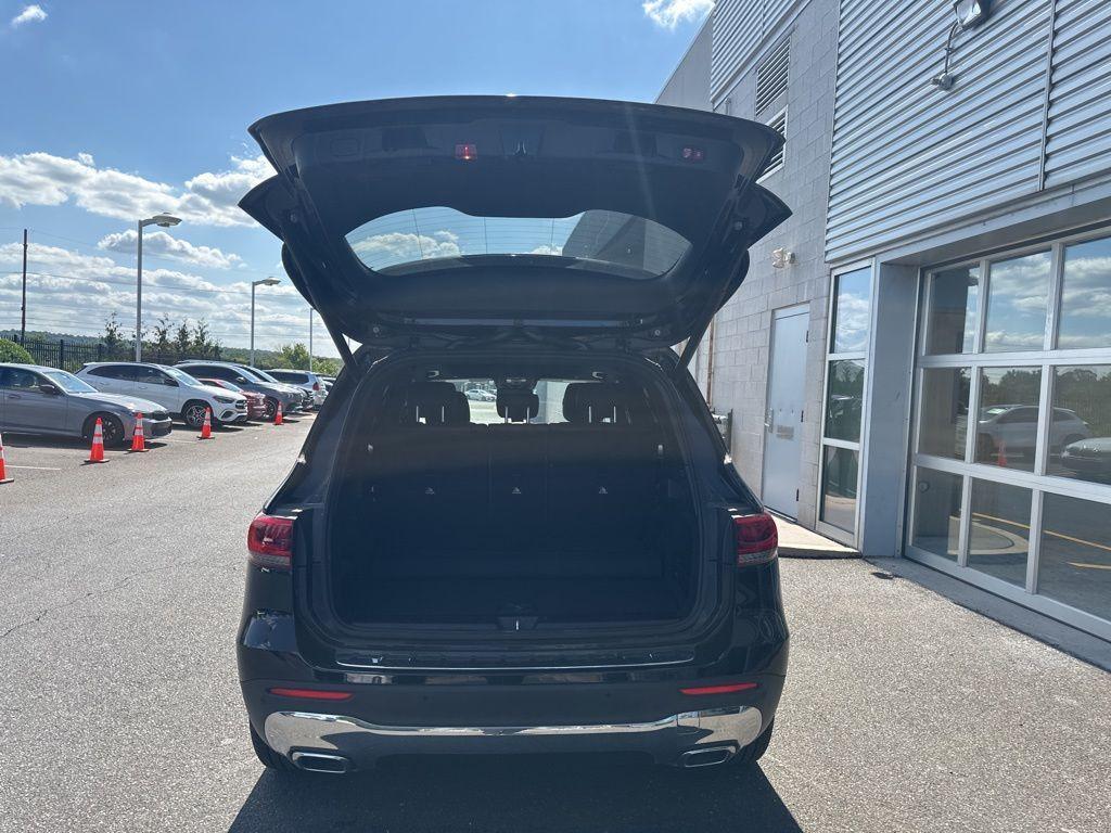 used 2020 Mercedes-Benz GLB 250 car, priced at $29,024