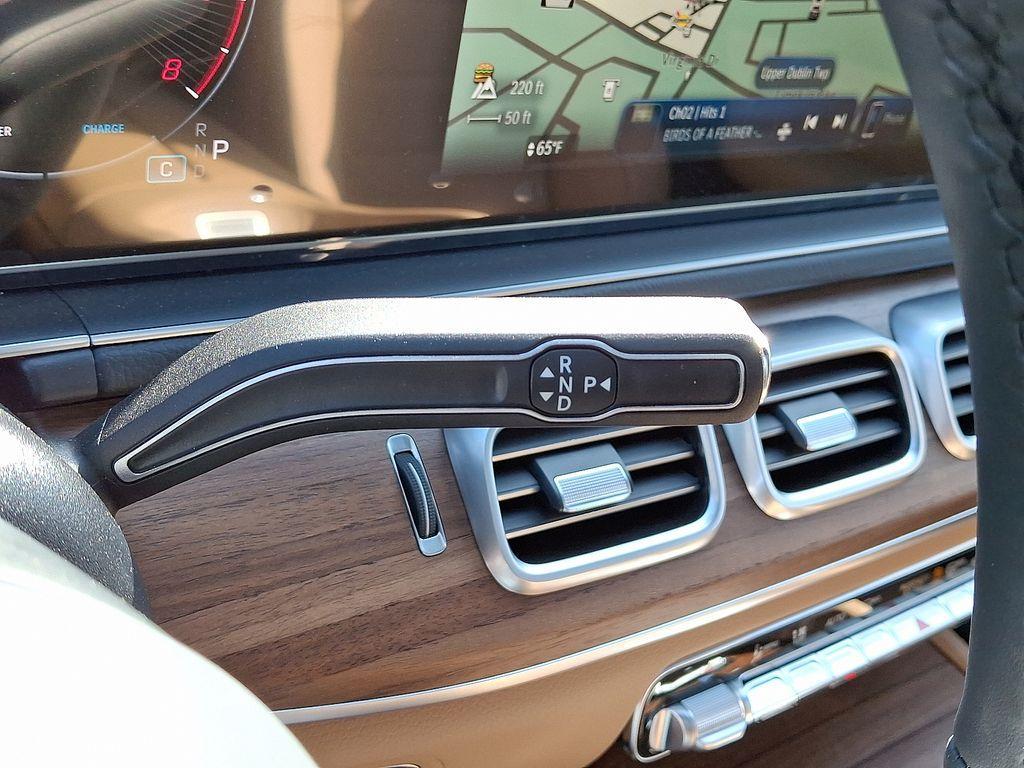new 2025 Mercedes-Benz GLS 450 car, priced at $100,250