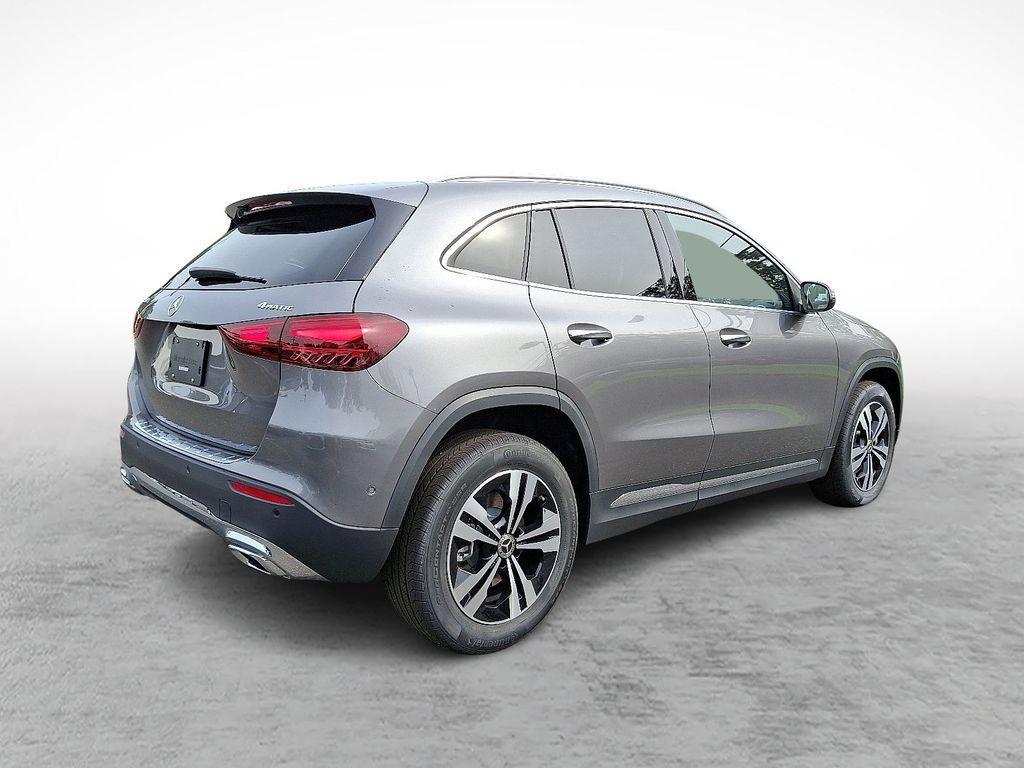 new 2026 Mercedes-Benz GLA 250 car, priced at $51,320
