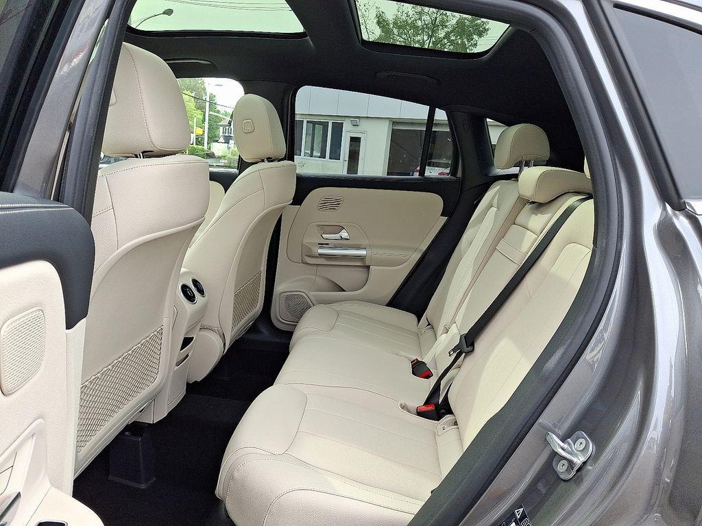 new 2026 Mercedes-Benz GLA 250 car, priced at $51,320