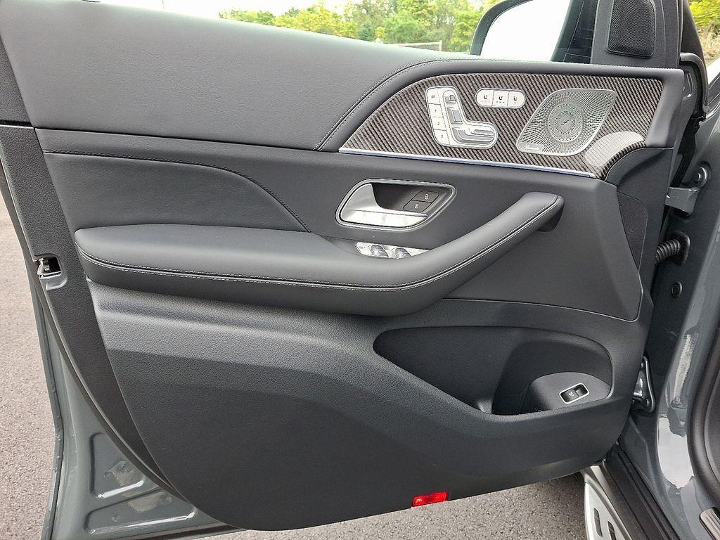 new 2026 Mercedes-Benz AMG GLS 63 car, priced at $170,105