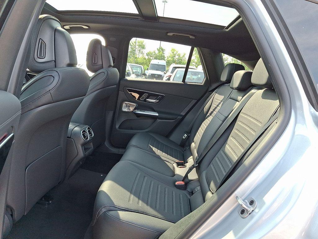 new 2025 Mercedes-Benz GLC 350e car, priced at $69,295