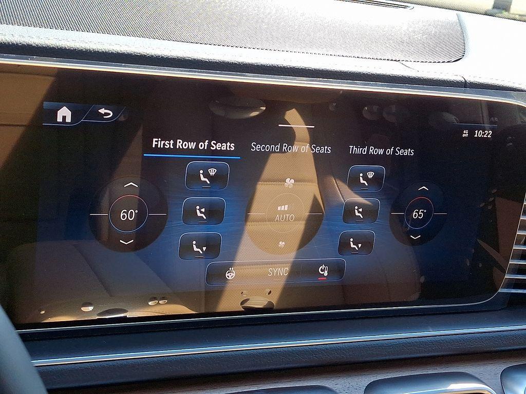 new 2025 Mercedes-Benz GLS 450 car, priced at $102,570