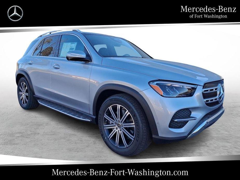 new 2025 Mercedes-Benz GLE 450 car, priced at $77,850